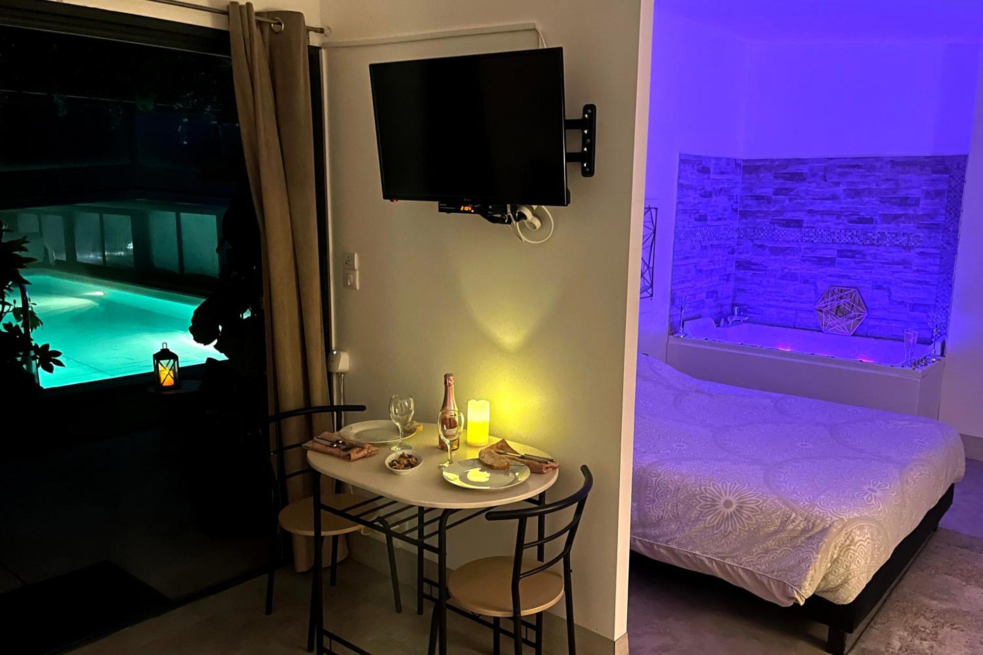 Desirad Hotell La Clisse Exteriör bild
